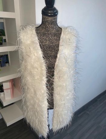 Veste sans manches à fourrure 🌸