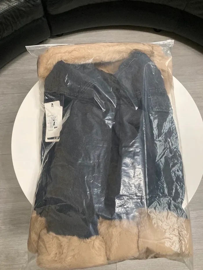 Veste en jeans noire Taille M/L - photo numéro 10