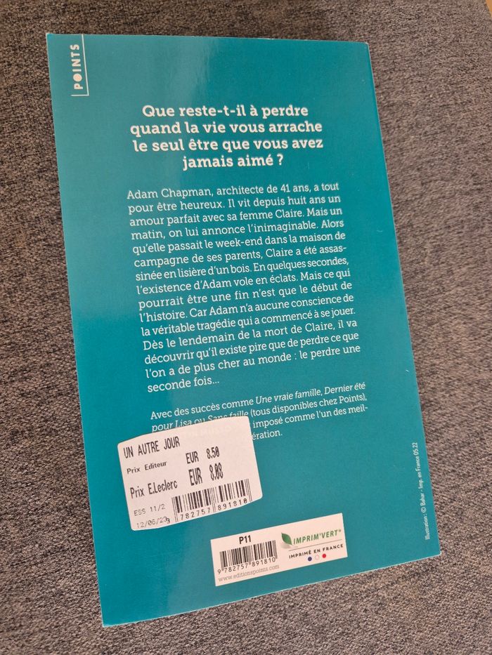 Livre titre  Un autre jour - photo numéro 2