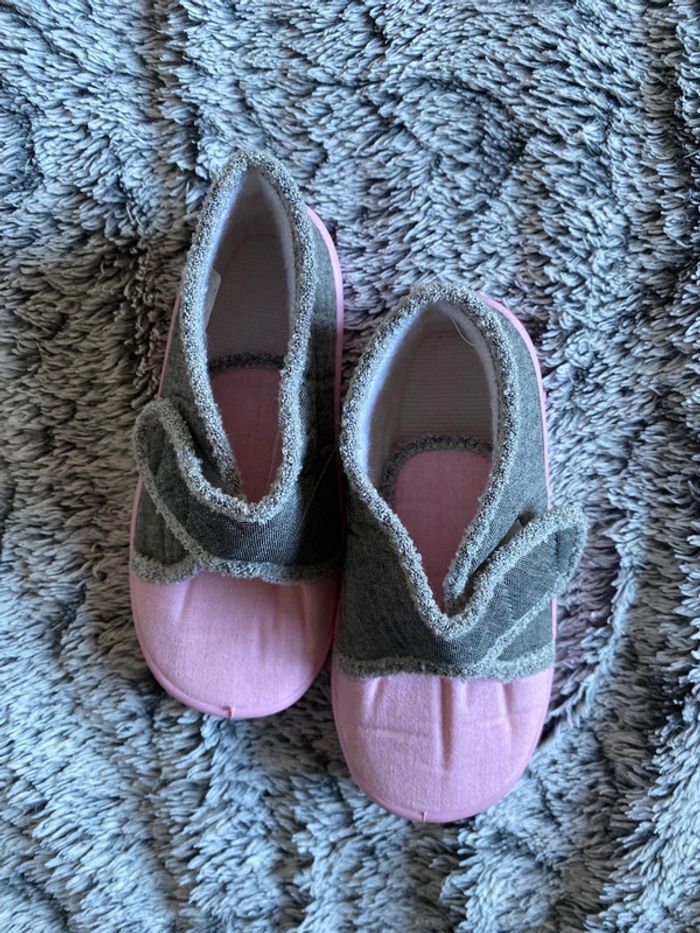 Chaussons Bulle de Gomme NEUFS - taille 27 - photo numéro 3