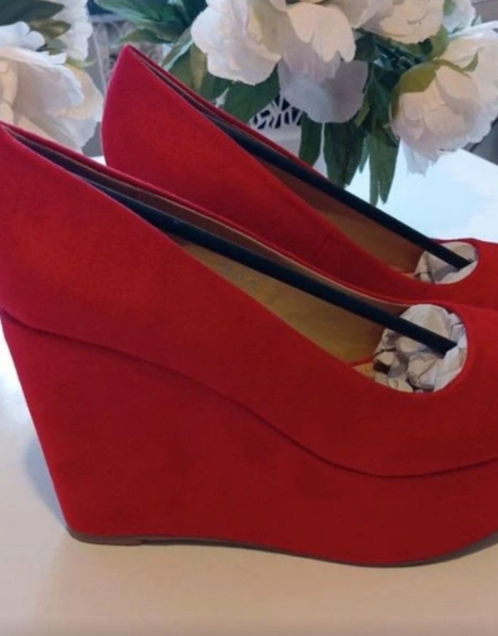 Chaussures compensées pointure 40 neuves - photo numéro 4