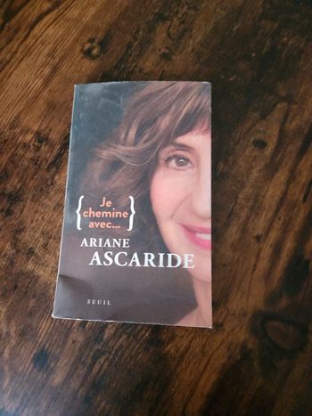 Livre : Je cheminéne avec toi