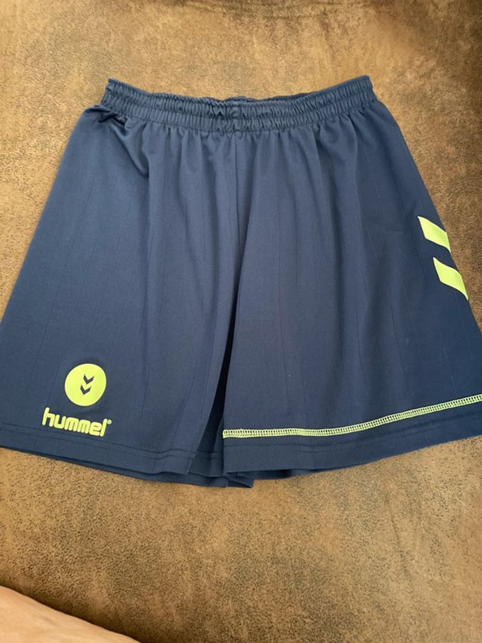 Short sport Hummel xs/s