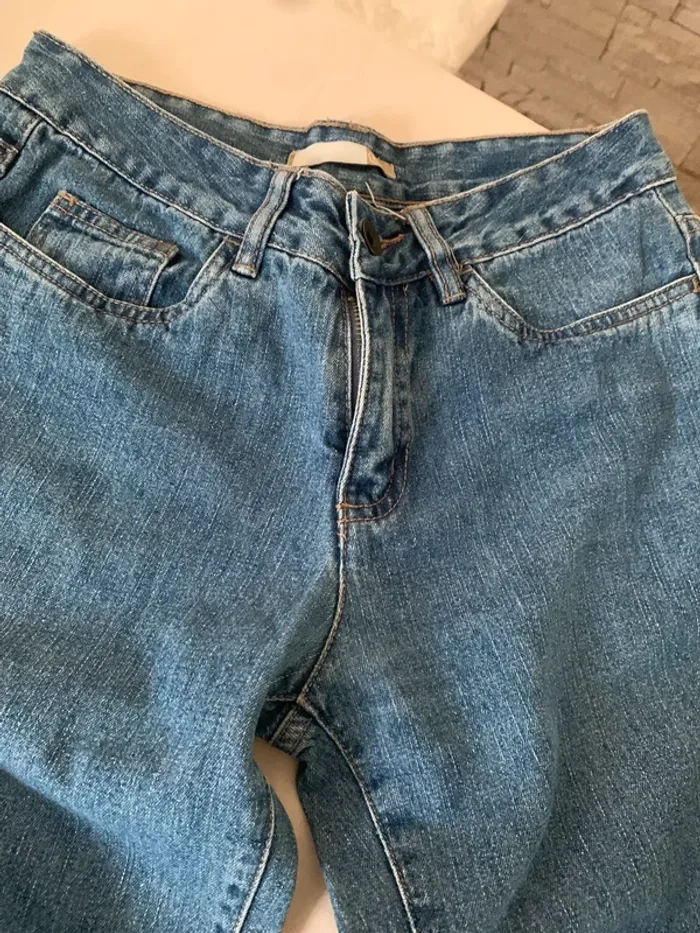 Jean jambes larges taille 34 très bon état - photo numéro 3