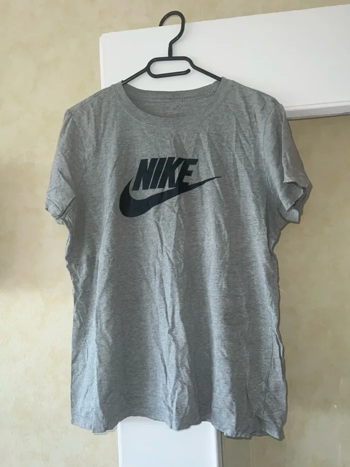 T-shirt Nike - photo numéro 2