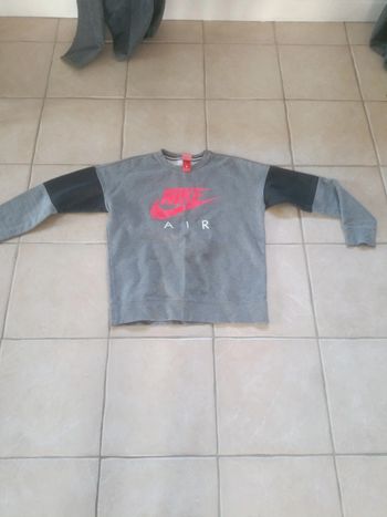 Magnifique pull Nike homme