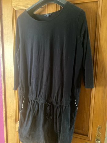 Robe noir