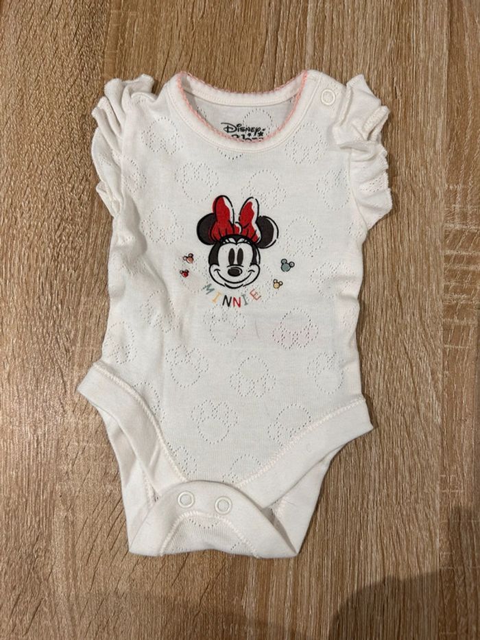 Lot de trois Bodys manches courtes Disney, taille naissance - photo numéro 2