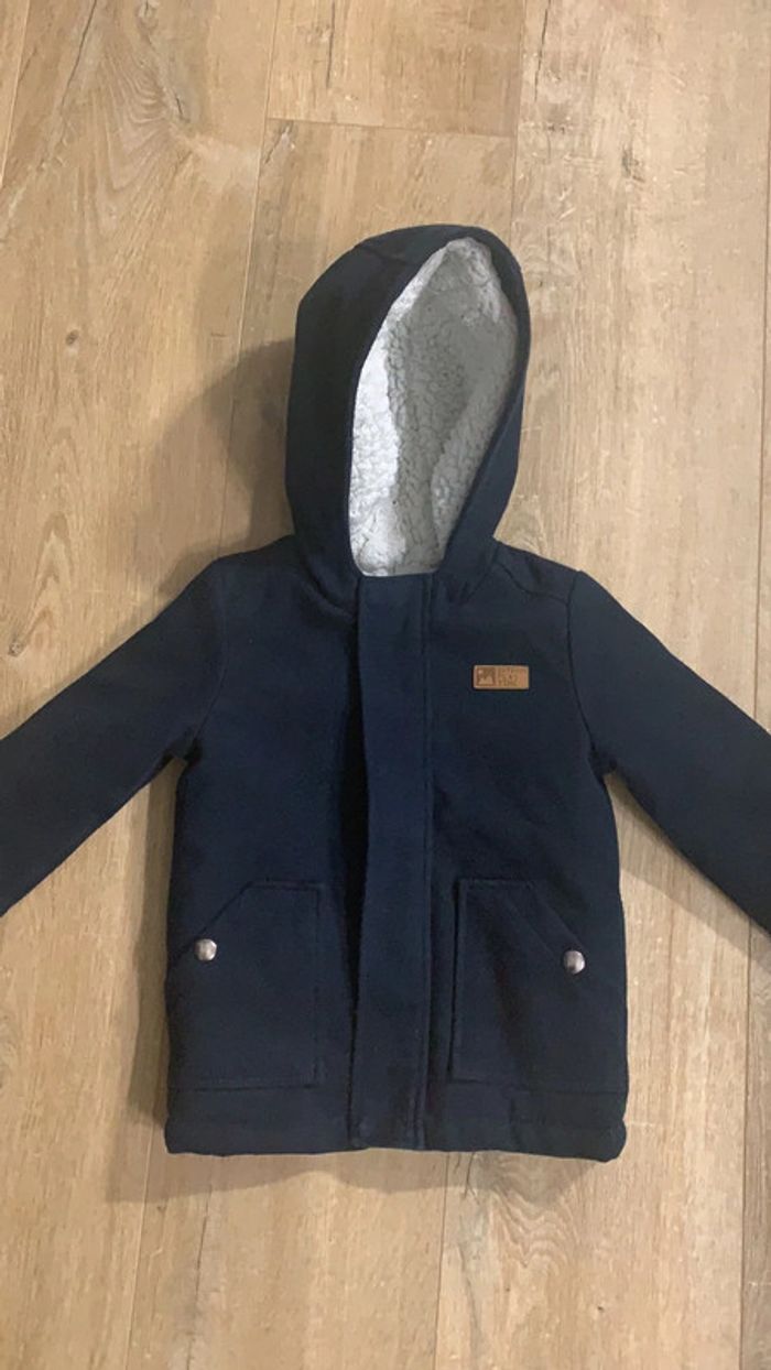 Beau manteau habillé hiver Kiabi 24 mois