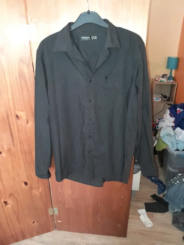 Chemise noire
