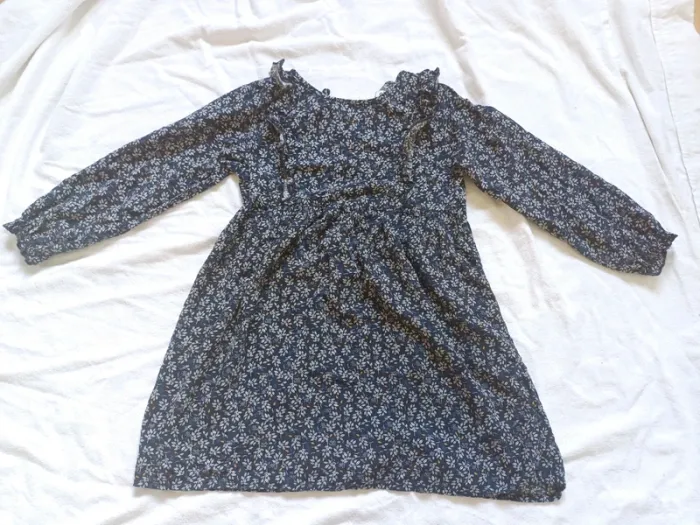 Robe légère taille 5 ans Gémo