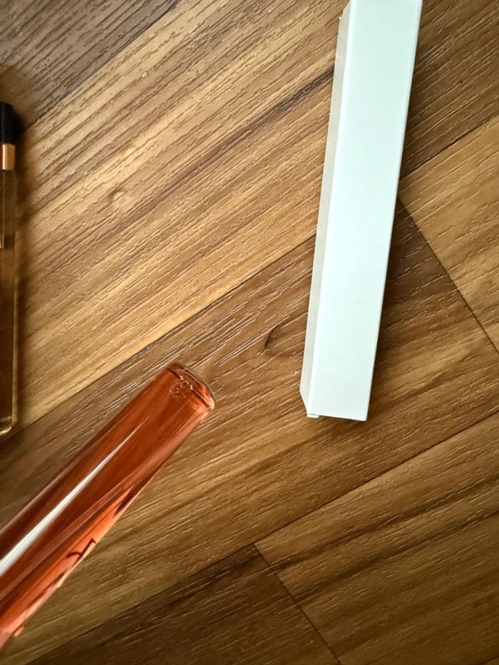 Yves Saint Laurent YSL - photo numéro 4