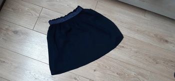 Jupe légère / fluide bleu marine 12 ans neuve jamais portée