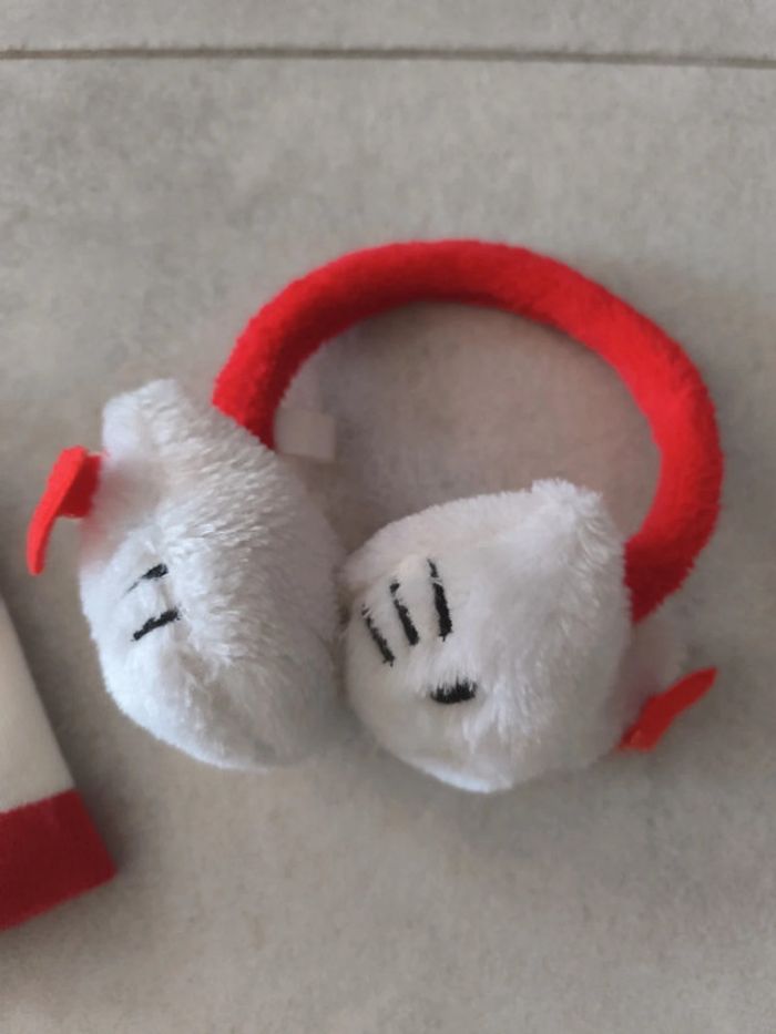 Lot bonnet et cache oreilles hello kitty taille 54 - photo numéro 4