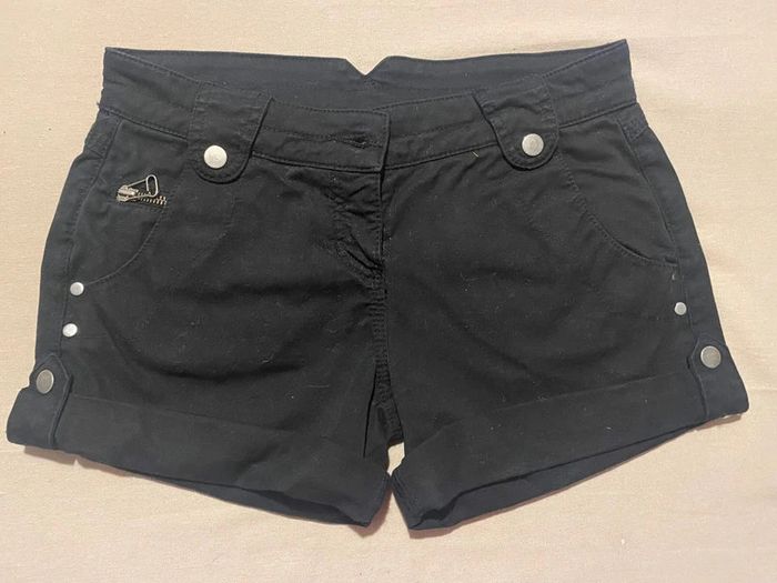 Short NafNaf