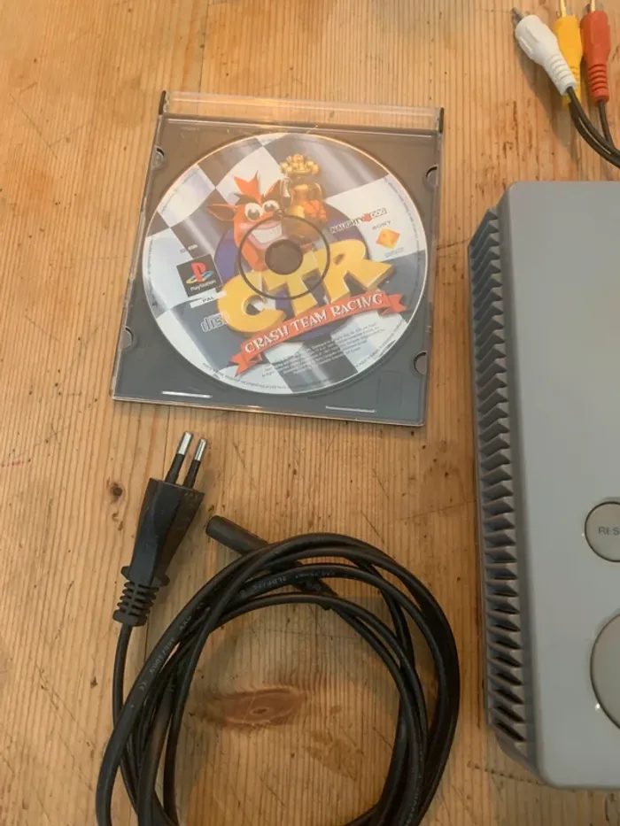 PlayStation 1002 - photo numéro 2