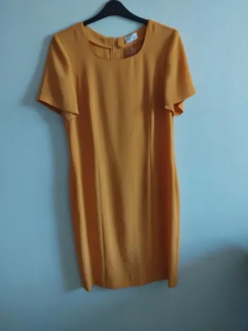 Robe de marque taille 44