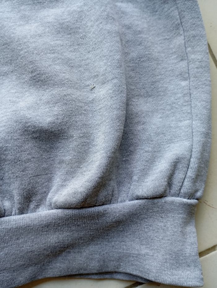 Sweat à capuche taille S - photo numéro 3