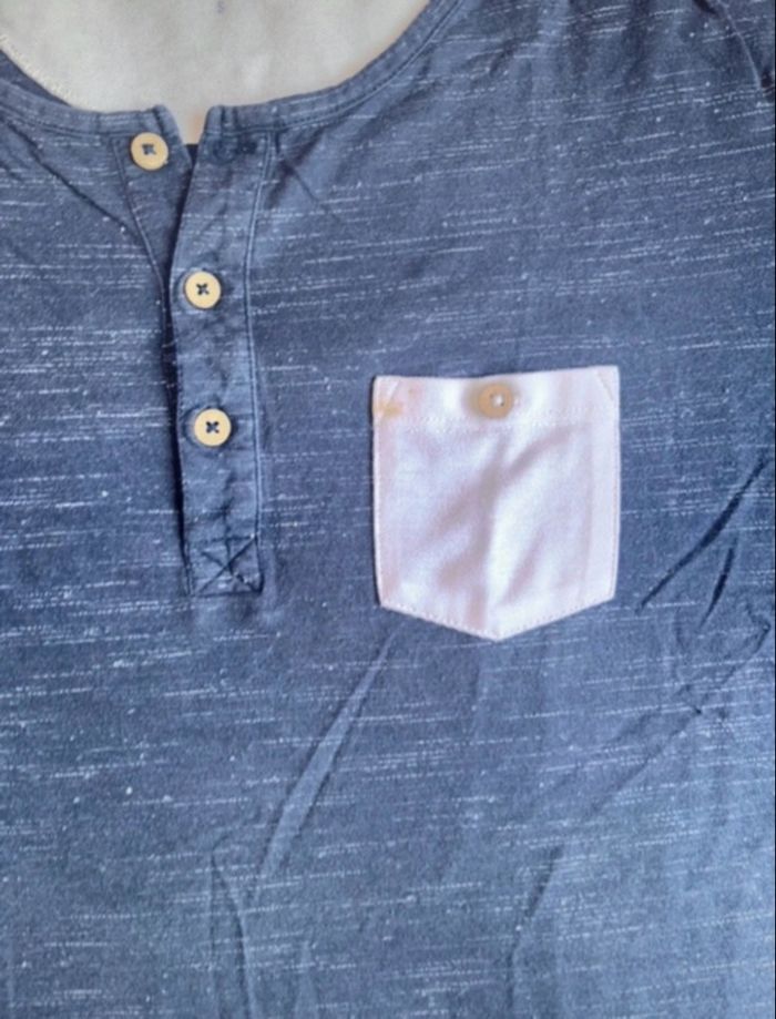 T-shirt Kiabi taille S - photo numéro 2