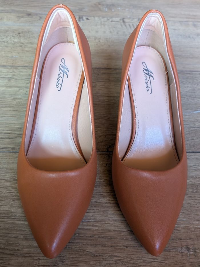 🤎 Escarpins marron clair – Comme neufs !