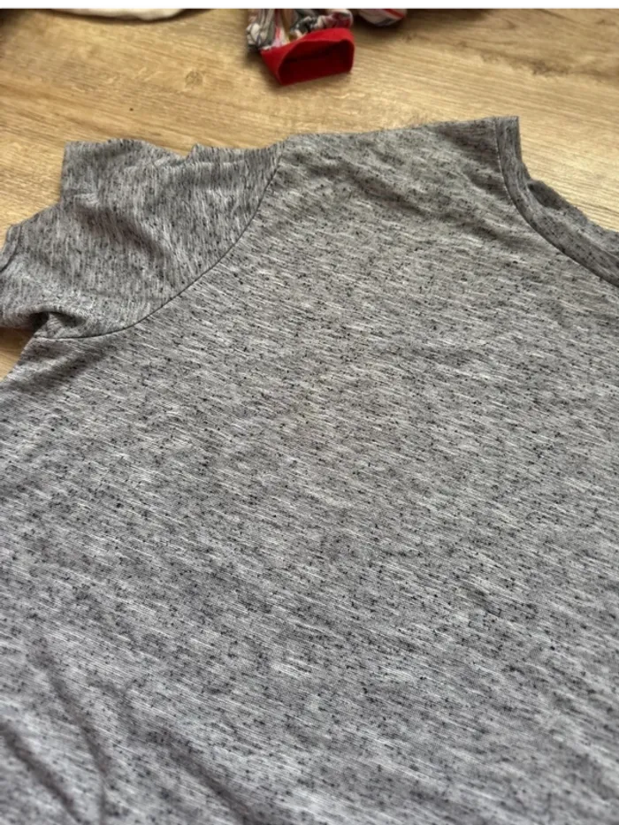 T-shirt Mickey court taille 48 Disney - photo numéro 3