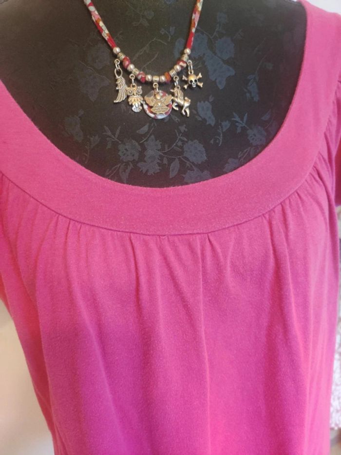 Tee shirt 44/46 - photo numéro 2