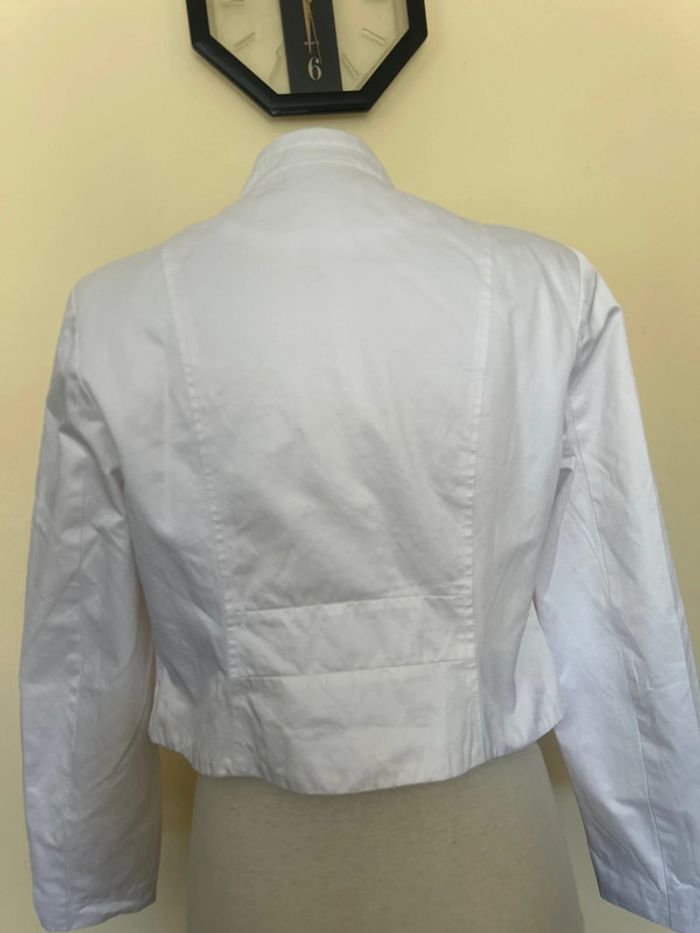 Veste blanche - photo numéro 5