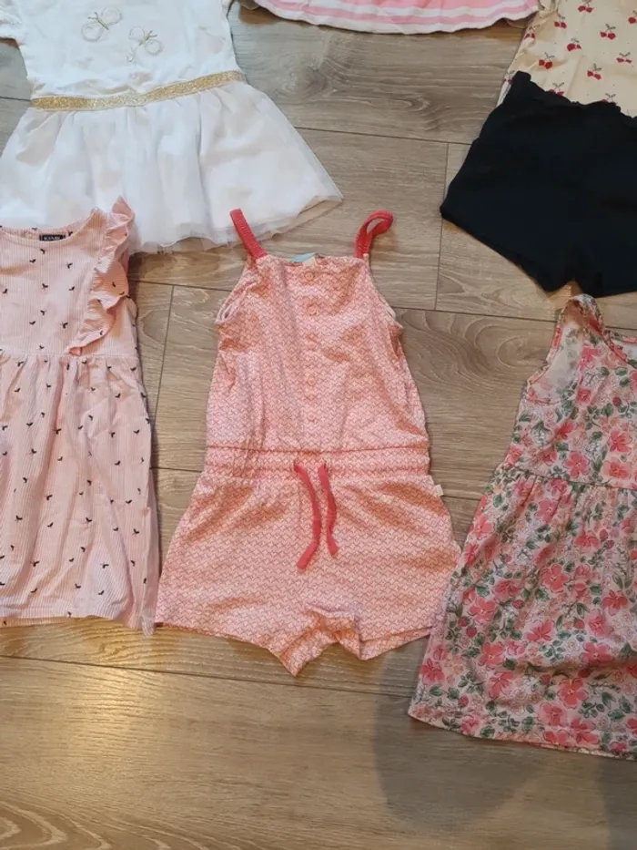 Lot robe et ensemble short 24 mois - photo numéro 7