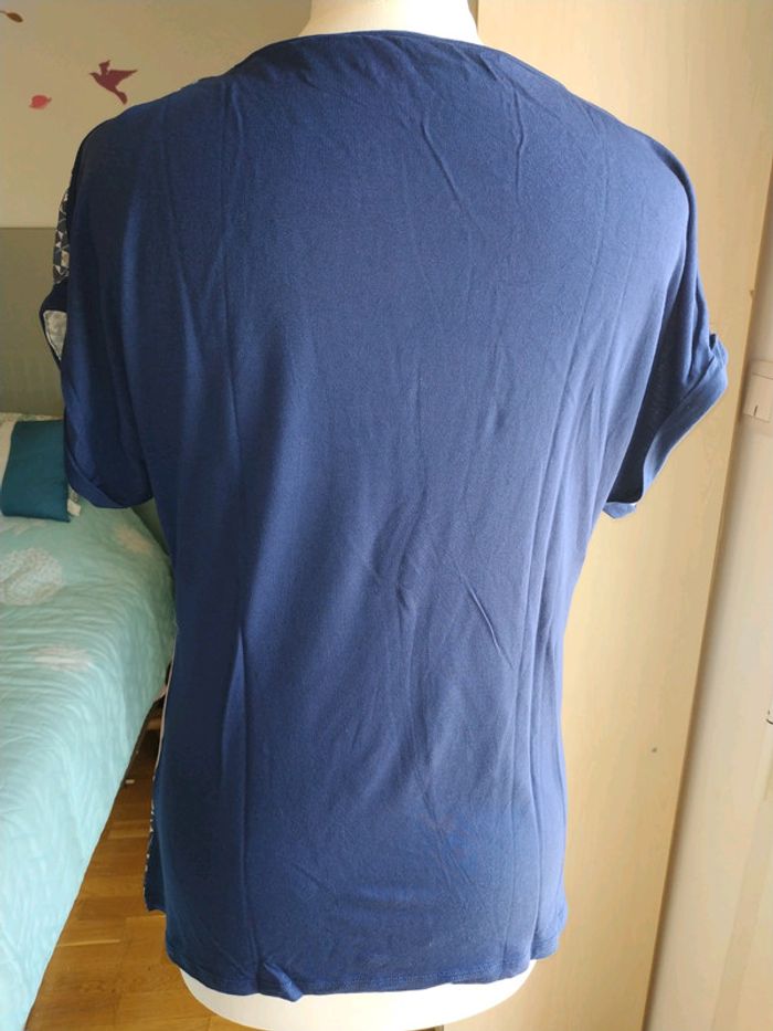 Jolie tee shirt fluide Armand Thiery - photo numéro 3