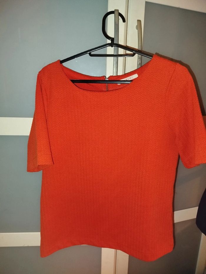 Top retro rouge vif