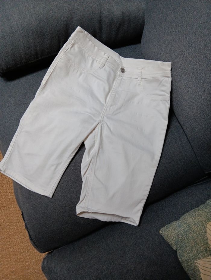 Lot bermuda et short 14 ans - photo numéro 2