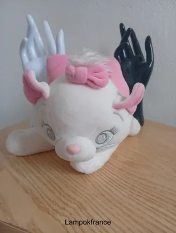 Peluche marie chat Aristochat bon état général quelques tâches