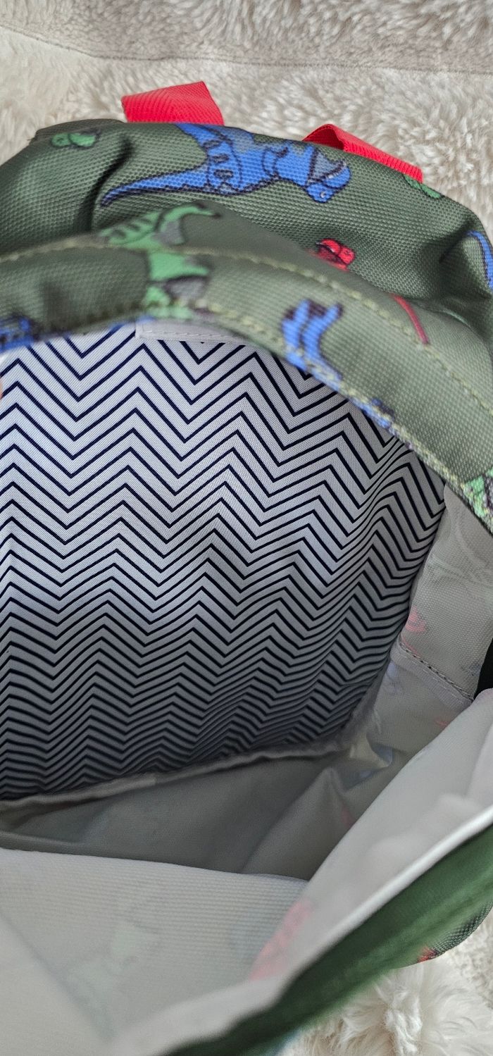 Sac a dos dinosaures Neuf - photo numéro 4