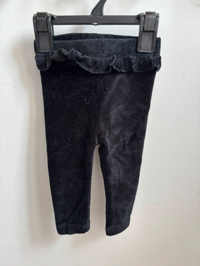 Pantalon velours noir 6 mois - photo numéro 2
