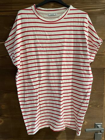 Robe sweat marinière blanche et rouge