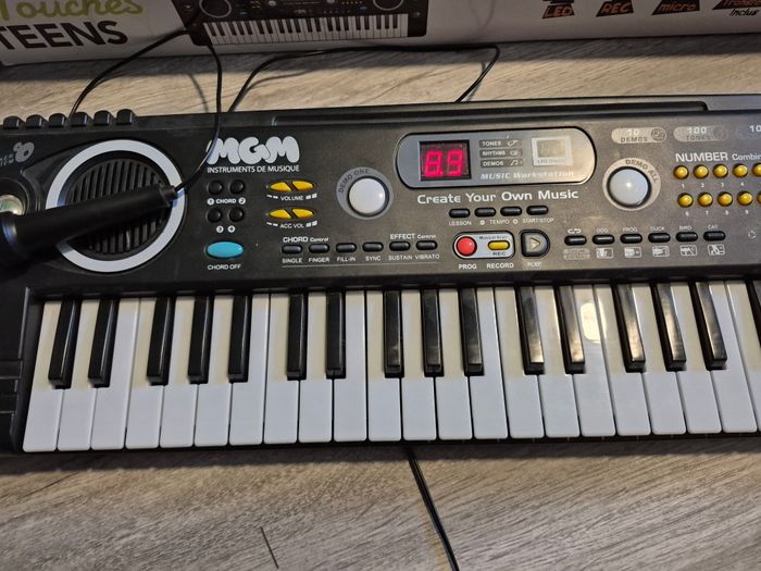 Synthé TEENS 49 touches - photo numéro 3