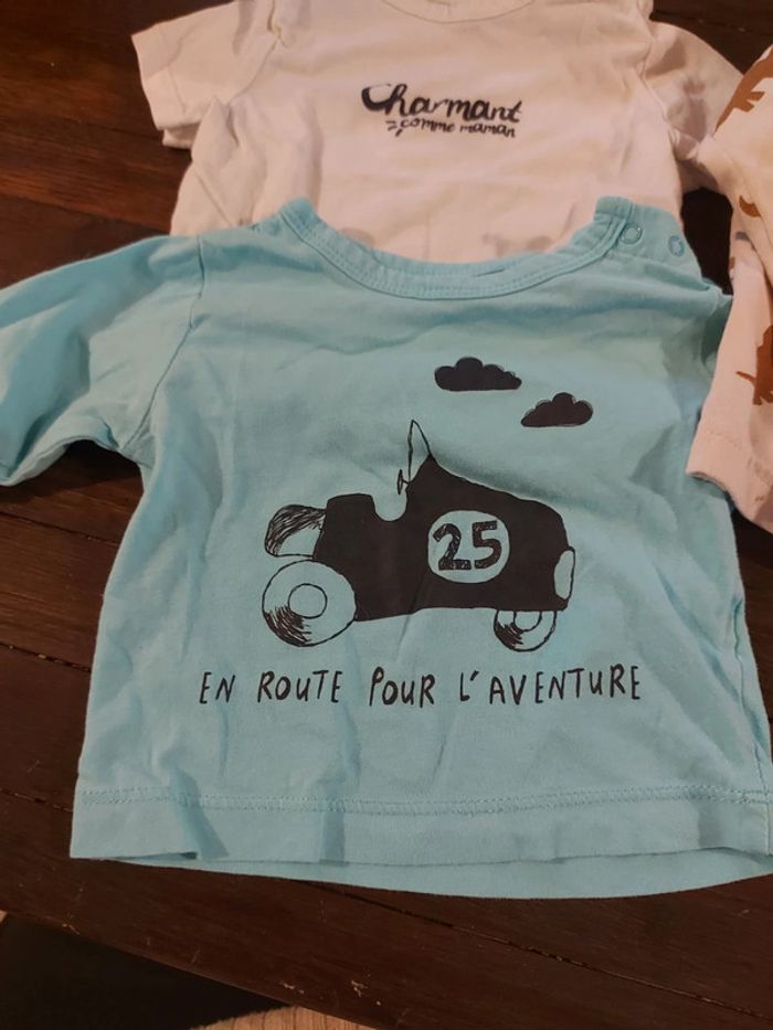 Lot 5 tee shirt 3 mois - photo numéro 4