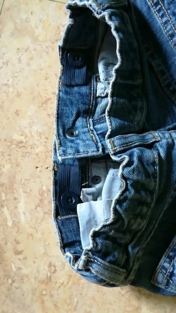 Jean 3/4 ans - photo numéro 4