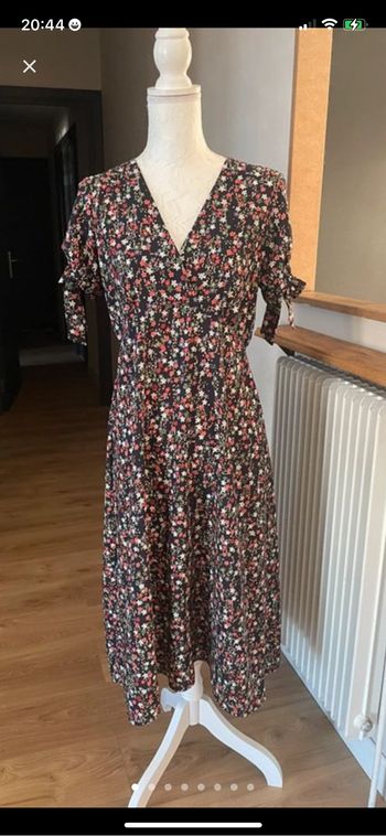Robe fleurie neuve