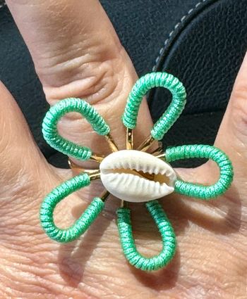 Bague xl réglable acier inoxydable or fleur tissée turquoise ci