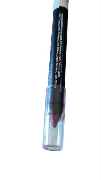 Crayon à lèvre longue tenue
