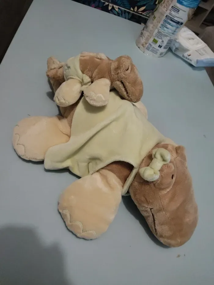 Doudou musical crocodile avec son bébé - photo numéro 3