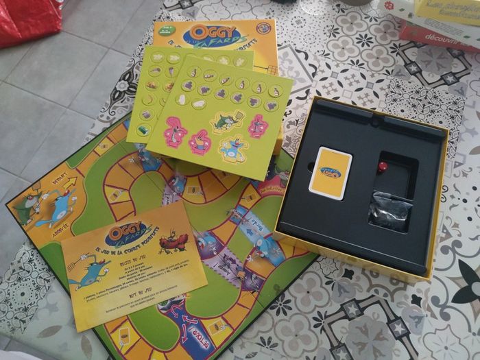 Jeu Oggy et les cafards - photo numéro 2