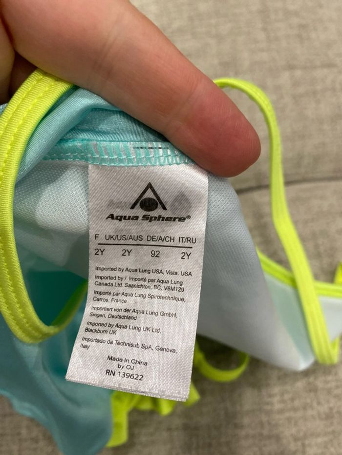 2 ans maillot aquasphere - photo numéro 3