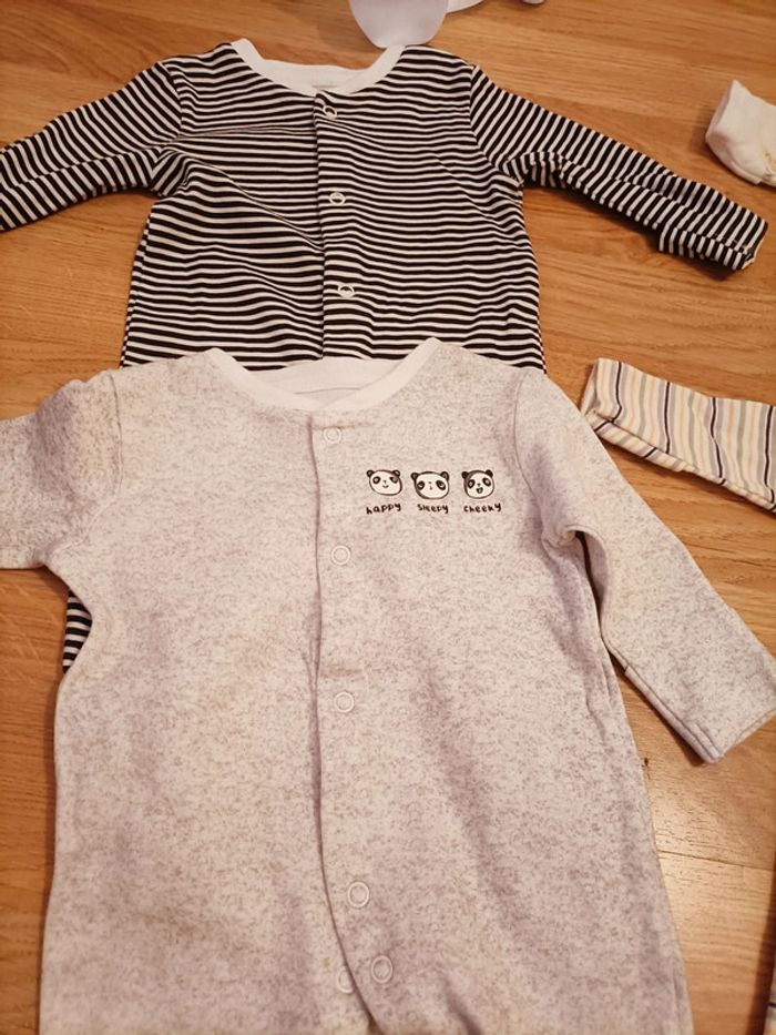 Grenouillères 6-9 mois - photo numéro 2