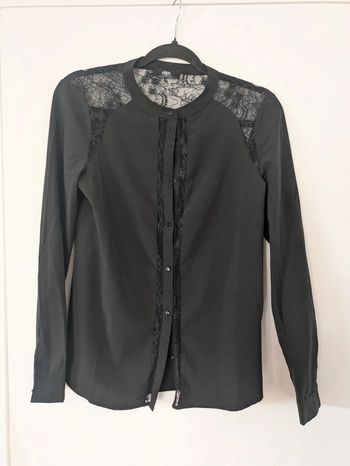 Blous avec empiècements dentelles le temps des cerises