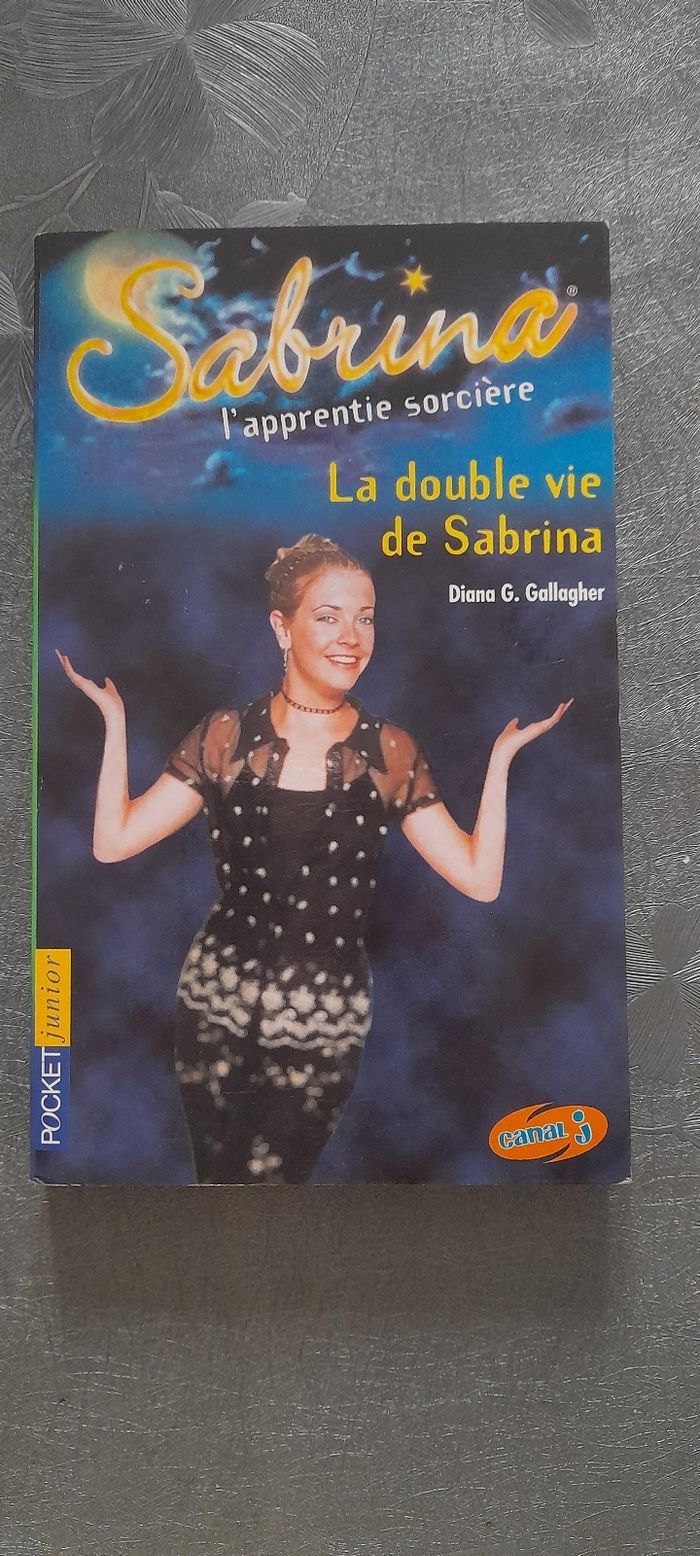 3 Livres Sabrina - photo numéro 6