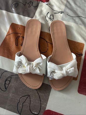 Tong taille 35