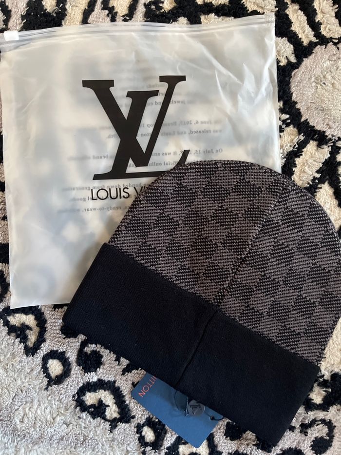 Bonnet LV - photo numéro 2