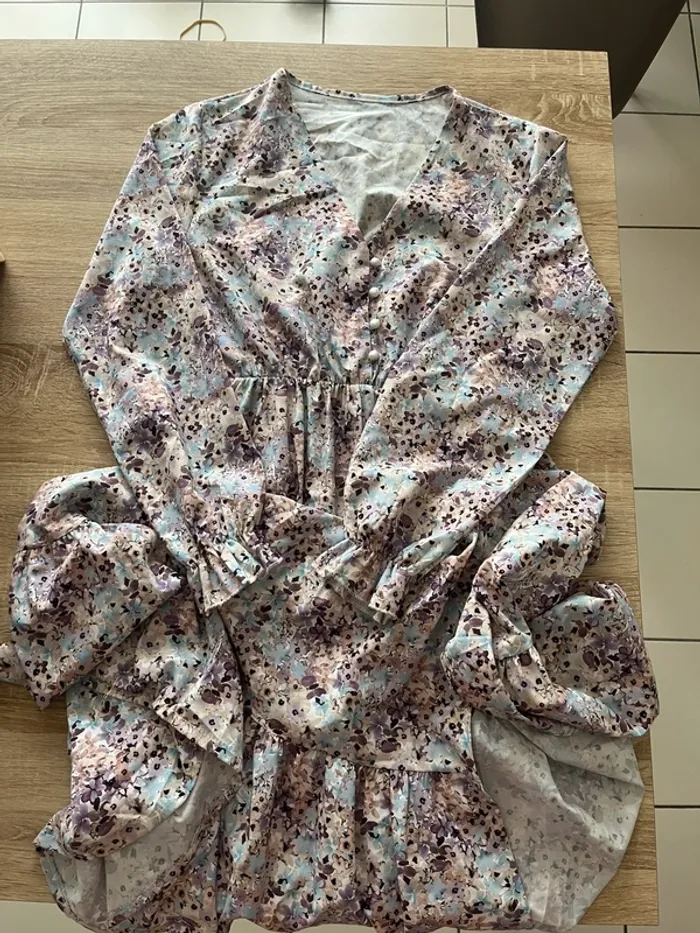 Robe mi longue cintrée